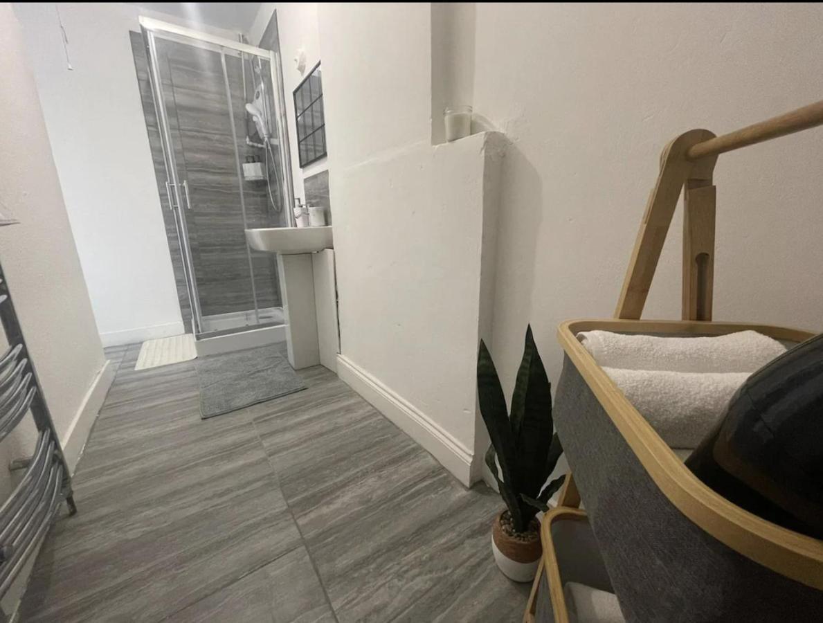 Charming 2 Bed Flat On Tower Bridge Apartment London Exterior photo