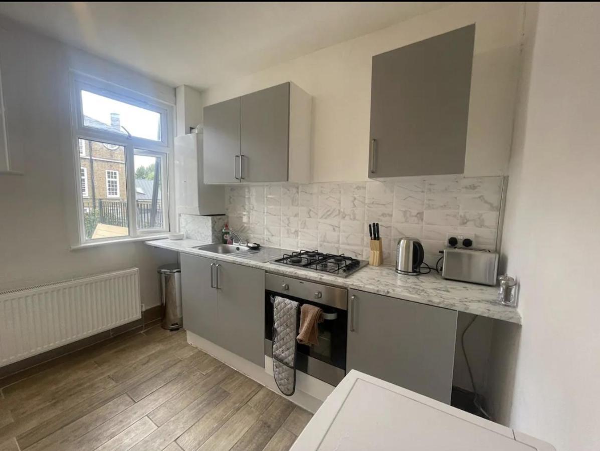 Charming 2 Bed Flat On Tower Bridge Apartment London Exterior photo