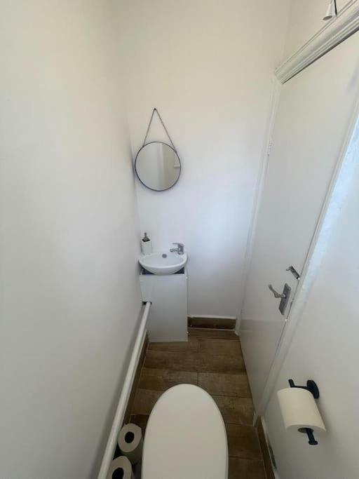 Charming 2 Bed Flat On Tower Bridge Apartment London Exterior photo