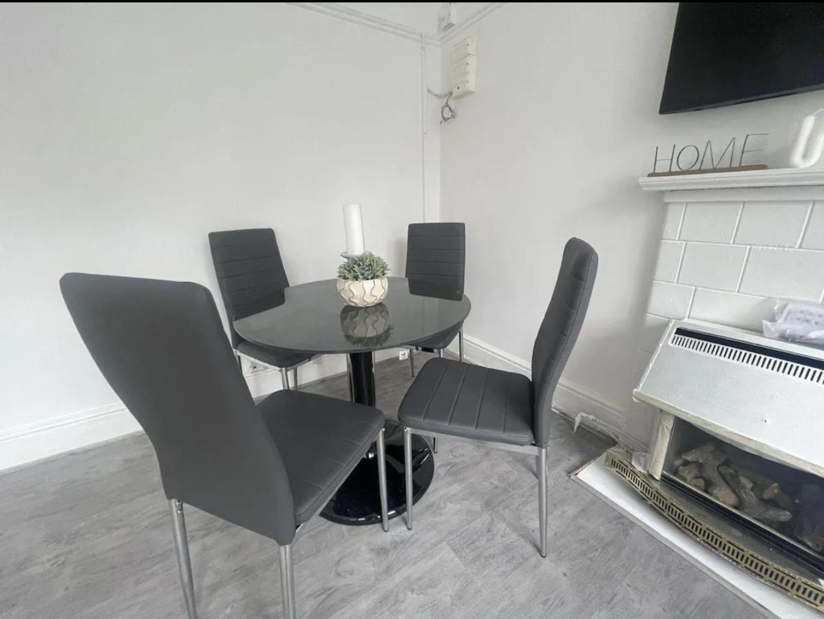 Charming 2 Bed Flat On Tower Bridge Apartment London Exterior photo
